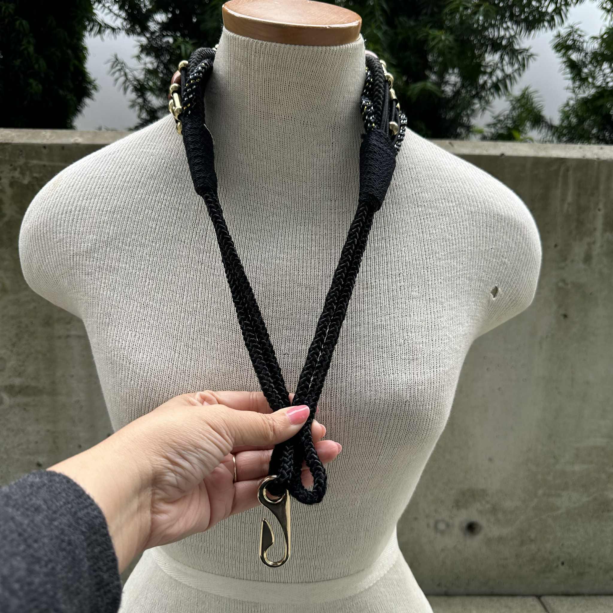 80s Black Boho Rope Belt Embellished With Wooden Beads  display picture 2