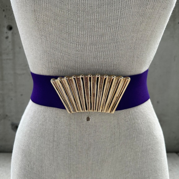 80s Purple Elastic Belt, Chunky Gold Tone Buckle, Abstract  display picture 2