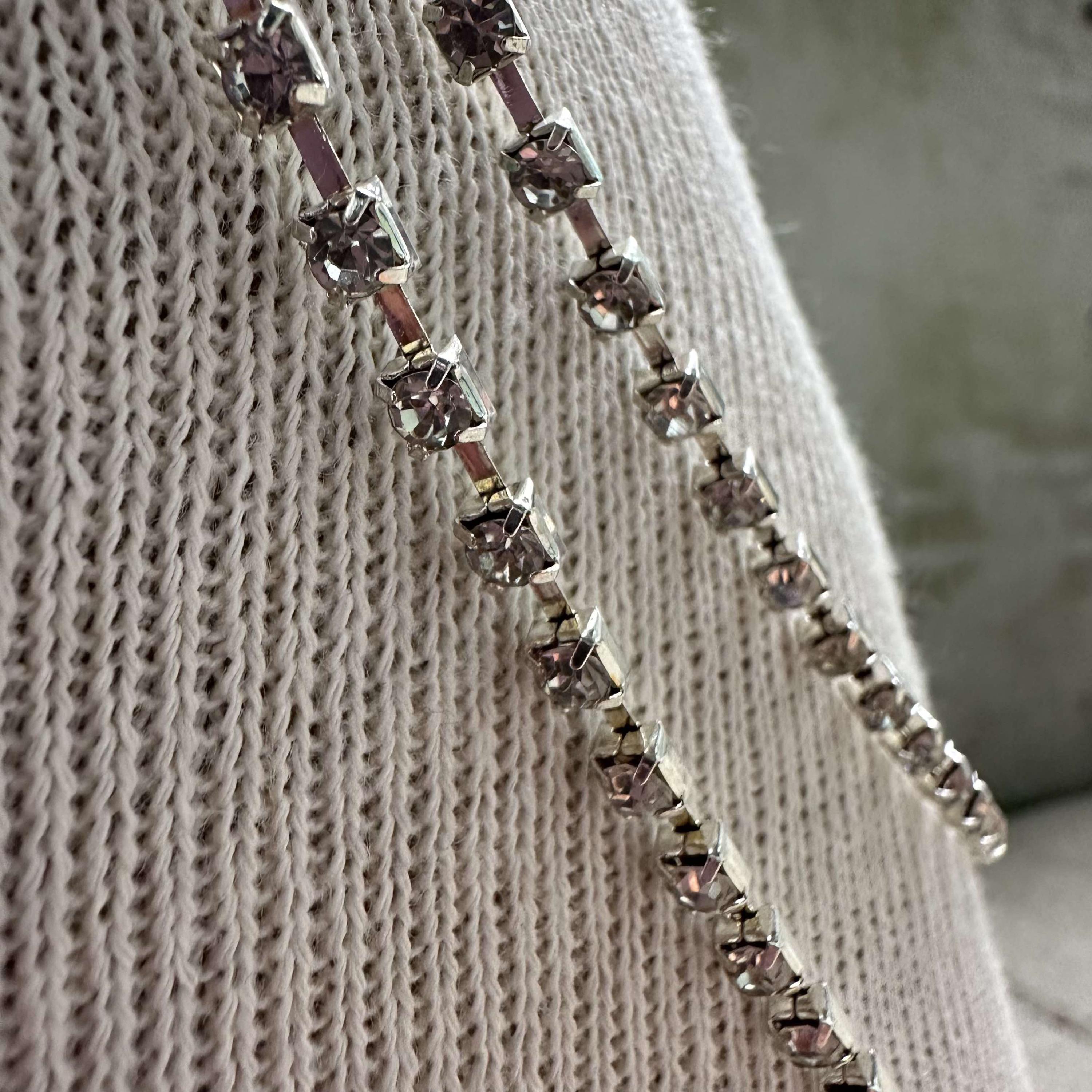 Y2K Silver Rhinestone Rectangle Link Chain Belt Adjustable 31–38 2000s Festival Y2K Silver Tone Rhinestone Belt, Sparkly Rhinestone Chains  main image 2