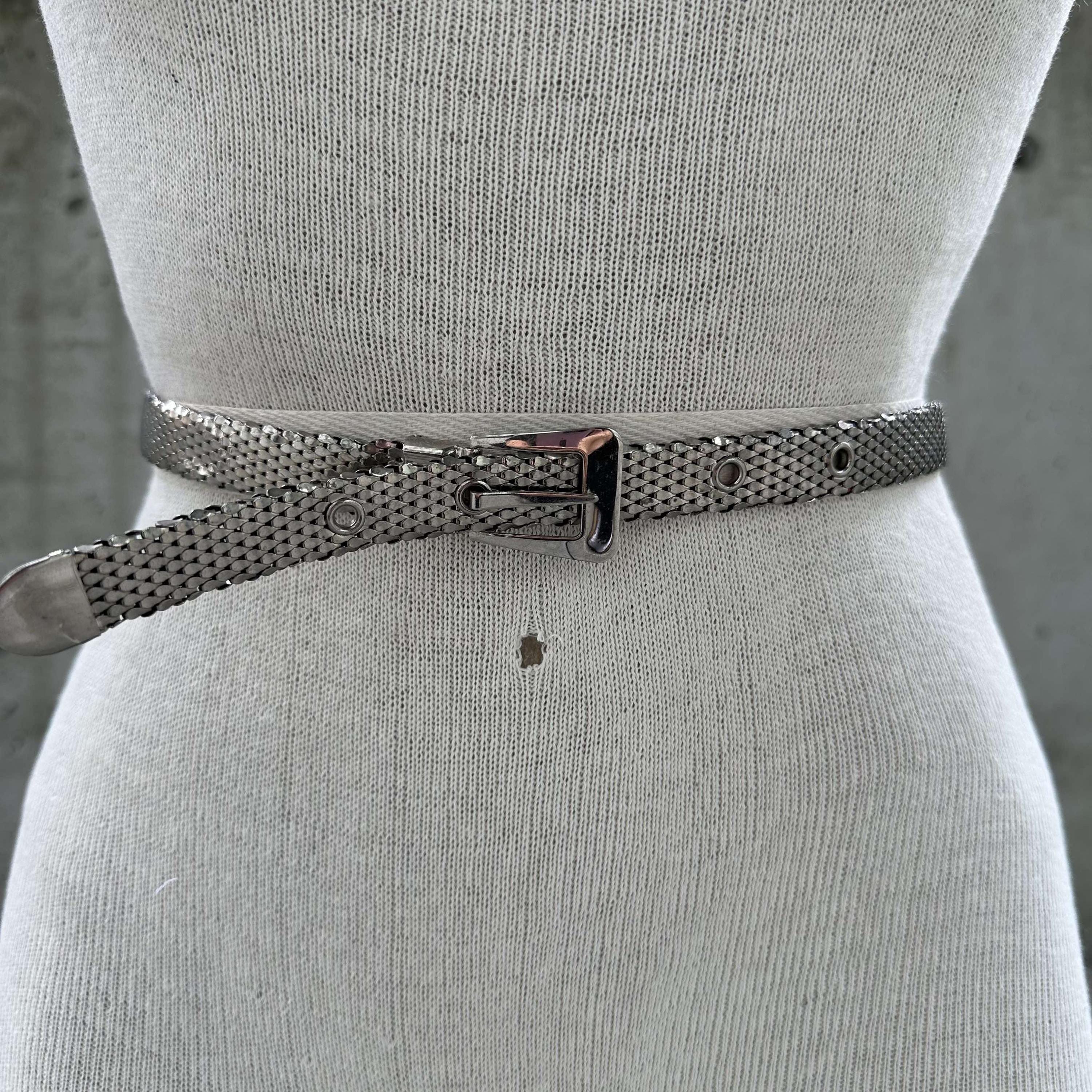 Vintage Whiting & Davis Silver Tone Mesh Belt -- 1970s Disco Era Glam SOLD ✨ 1970s Whiting and Davis golden metal mesh belt ✨ 32  main image 4