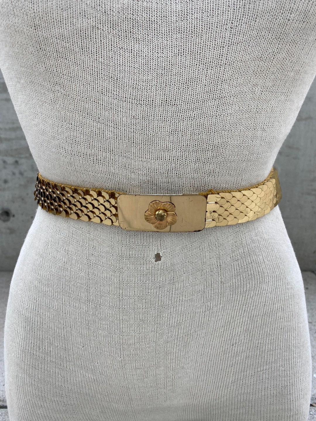 1970s Gold Tone Fish Scale Belt, Vintage Gold Stretch Sash, Disco