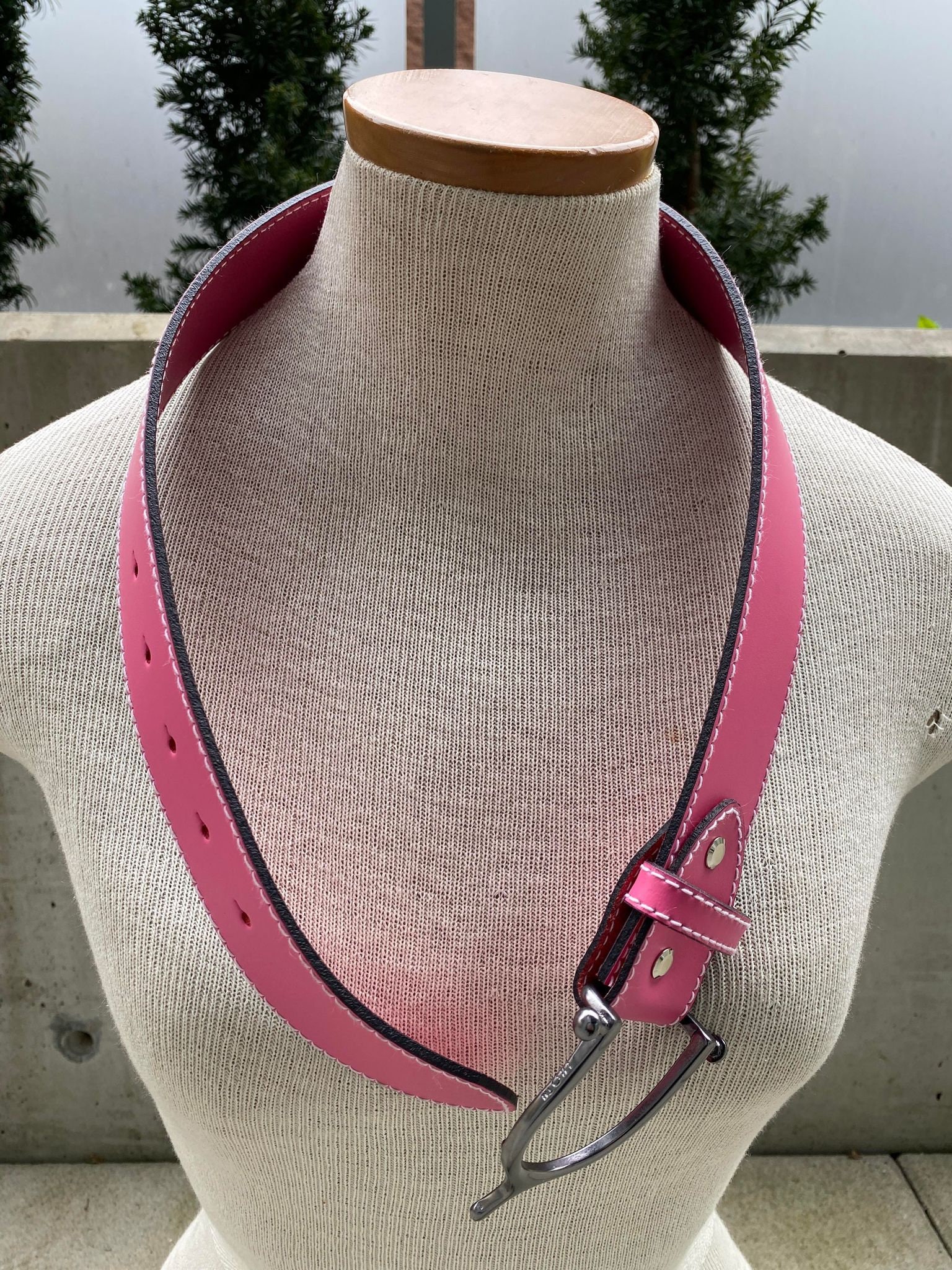 Women’s Lilo Espana SPAIN PINK GRAY Leather Stirrup Buckle Belt L/XL 40-44\