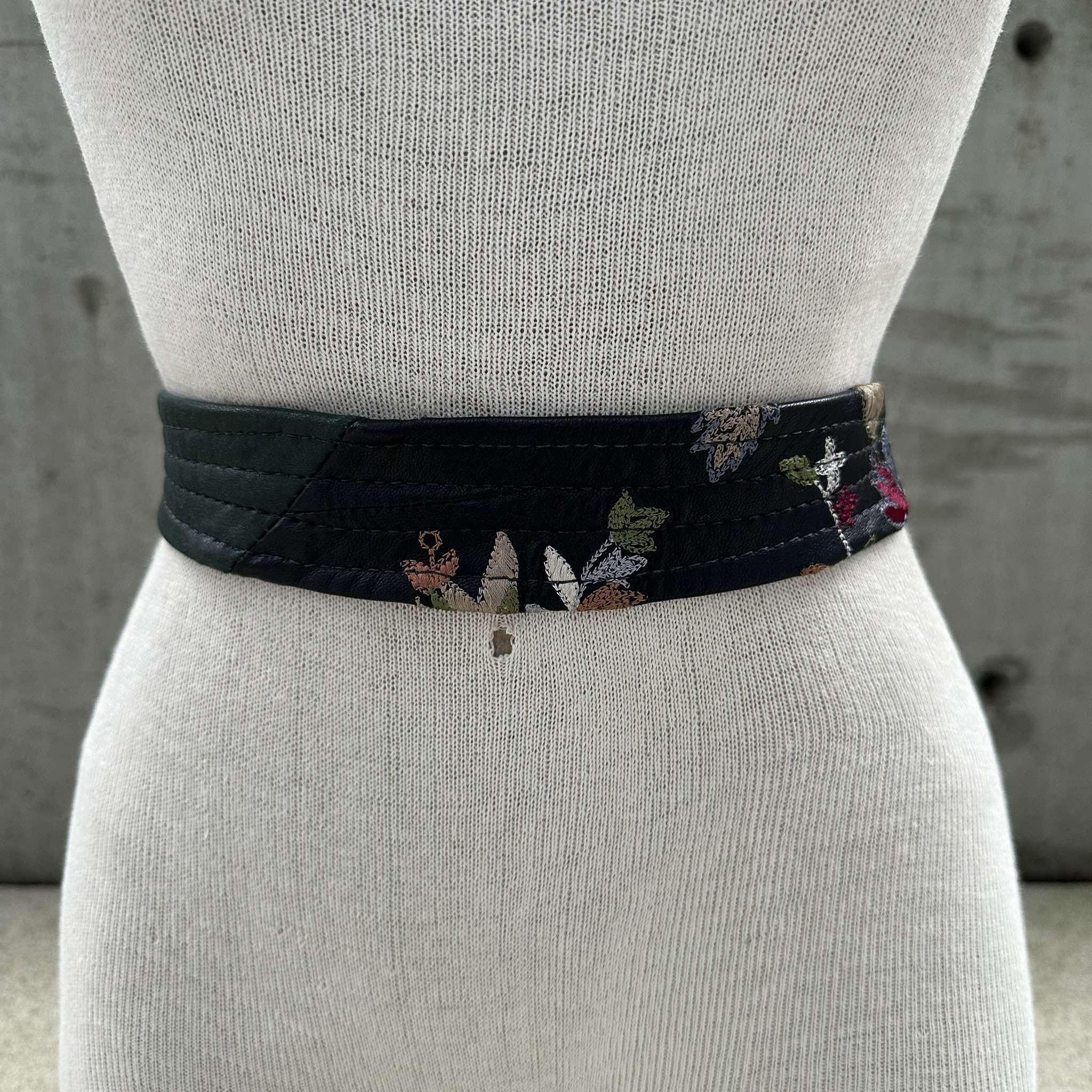 80s Black and Dark Green Floral Embroidered Belt, Thin  display picture 1