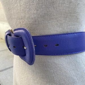 80s light purple belt, vintage faux leather belt, mauve accessories, maximalist fashion, kidcore style, classy modern look, festival wear image 5