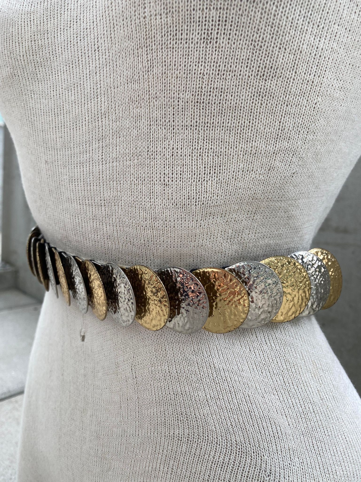 80s Gold and Silver Disc Scale Elastic Belt, Vintage  display picture 1