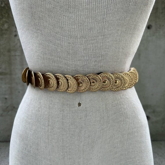 90s Gold Tone Coin Stretch Belt, 94 GRD Shiny Textured Disc  display picture 1