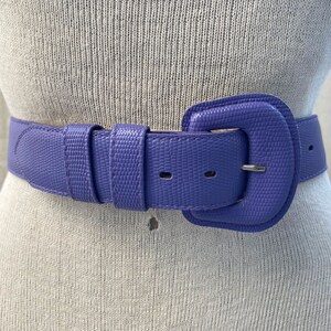 80s light purple belt, vintage faux leather belt, mauve accessories, maximalist fashion, kidcore style, classy modern look, festival wear image 2
