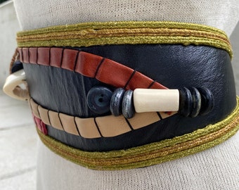 Vintage RJ Graziano Belt, 80s Black With Green Ropes  display picture 2