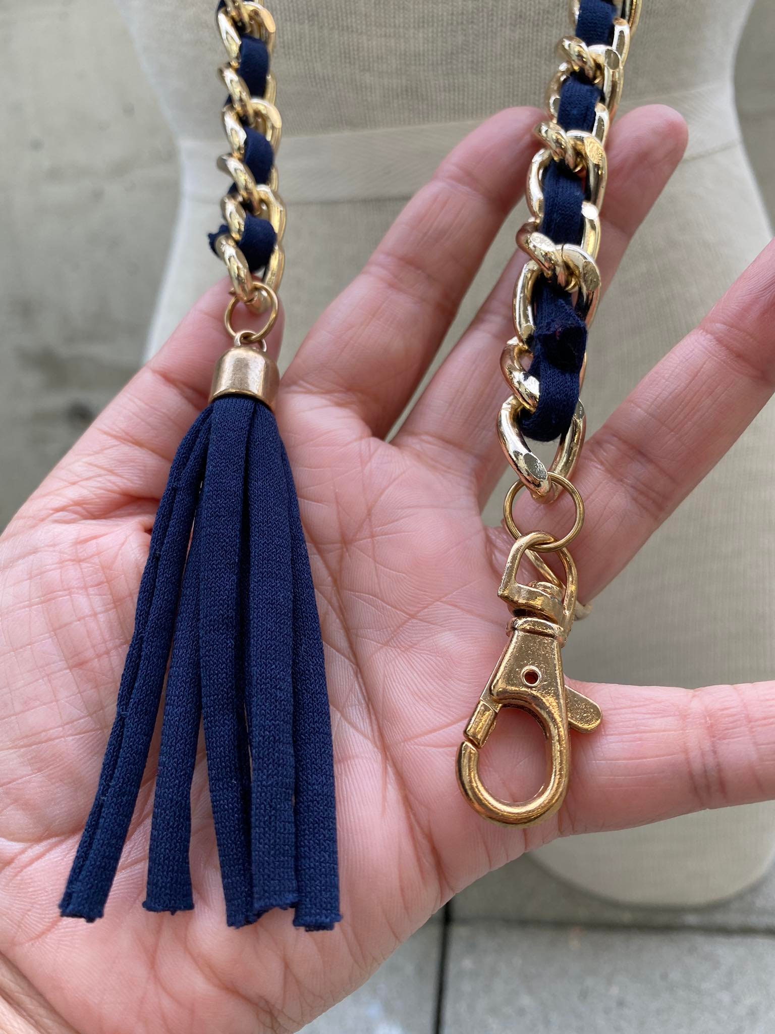 90s Navy Blue Chain Link Belt, Gold Tone Chain Accessories  display picture 2