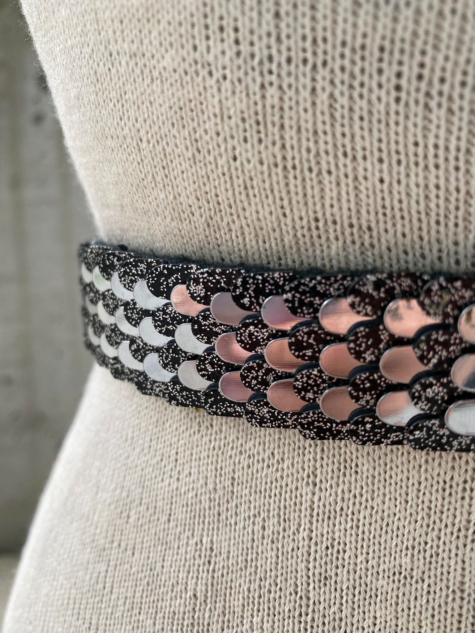 70s Silver Tone and Black Fish Scale Belt, Vintage Disco 