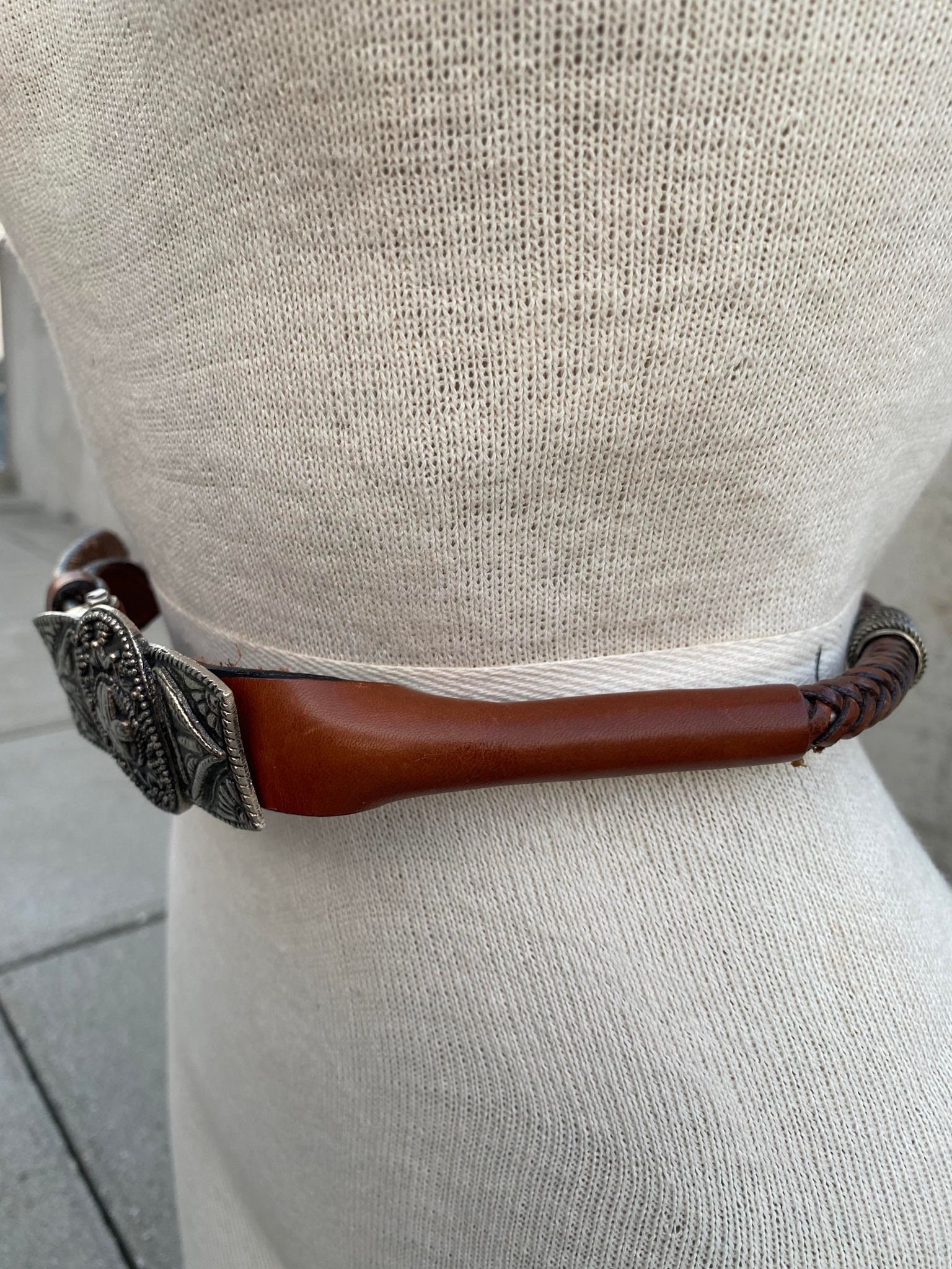 Vintage Chicos Brown Leather Belt, 90s Leather Braided Rope  display picture 1