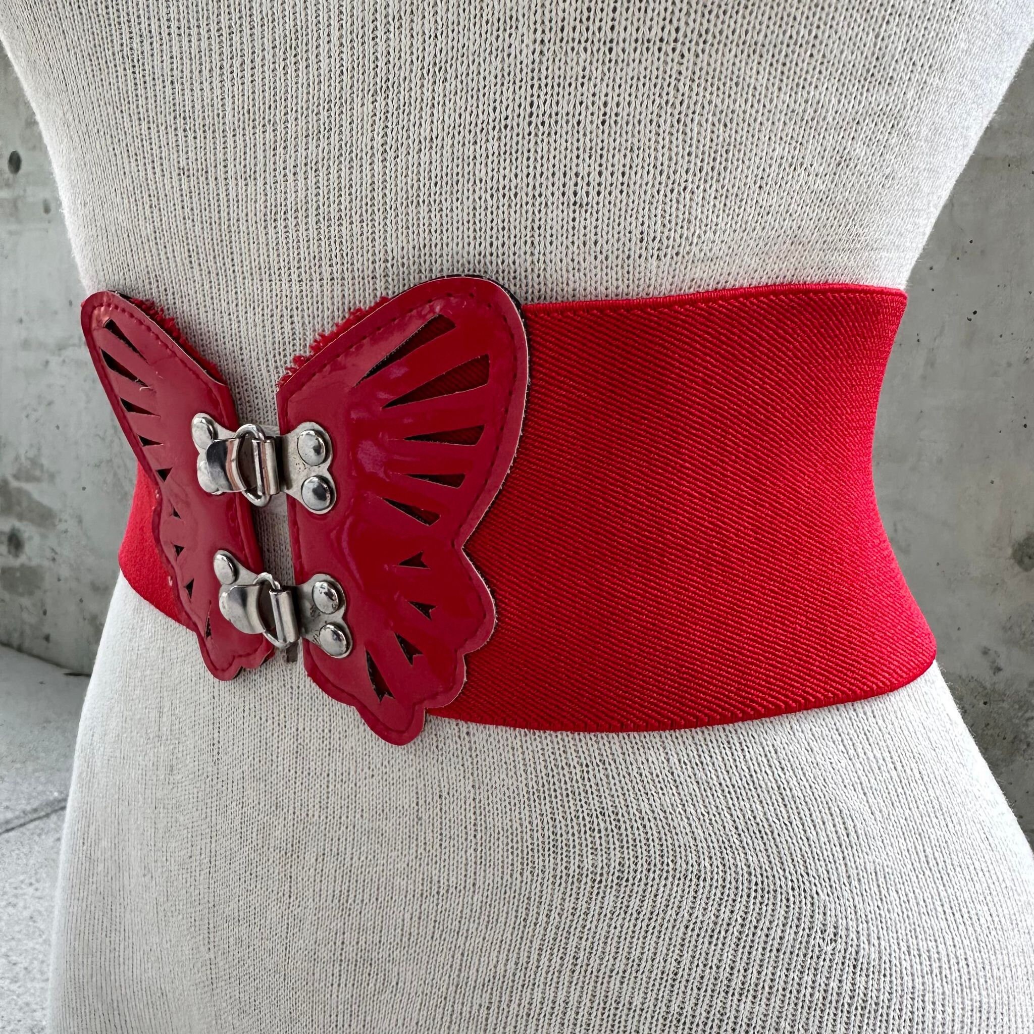 Vintage 80s Red Wide Elastic Belt, Red Wet Look Butterfly