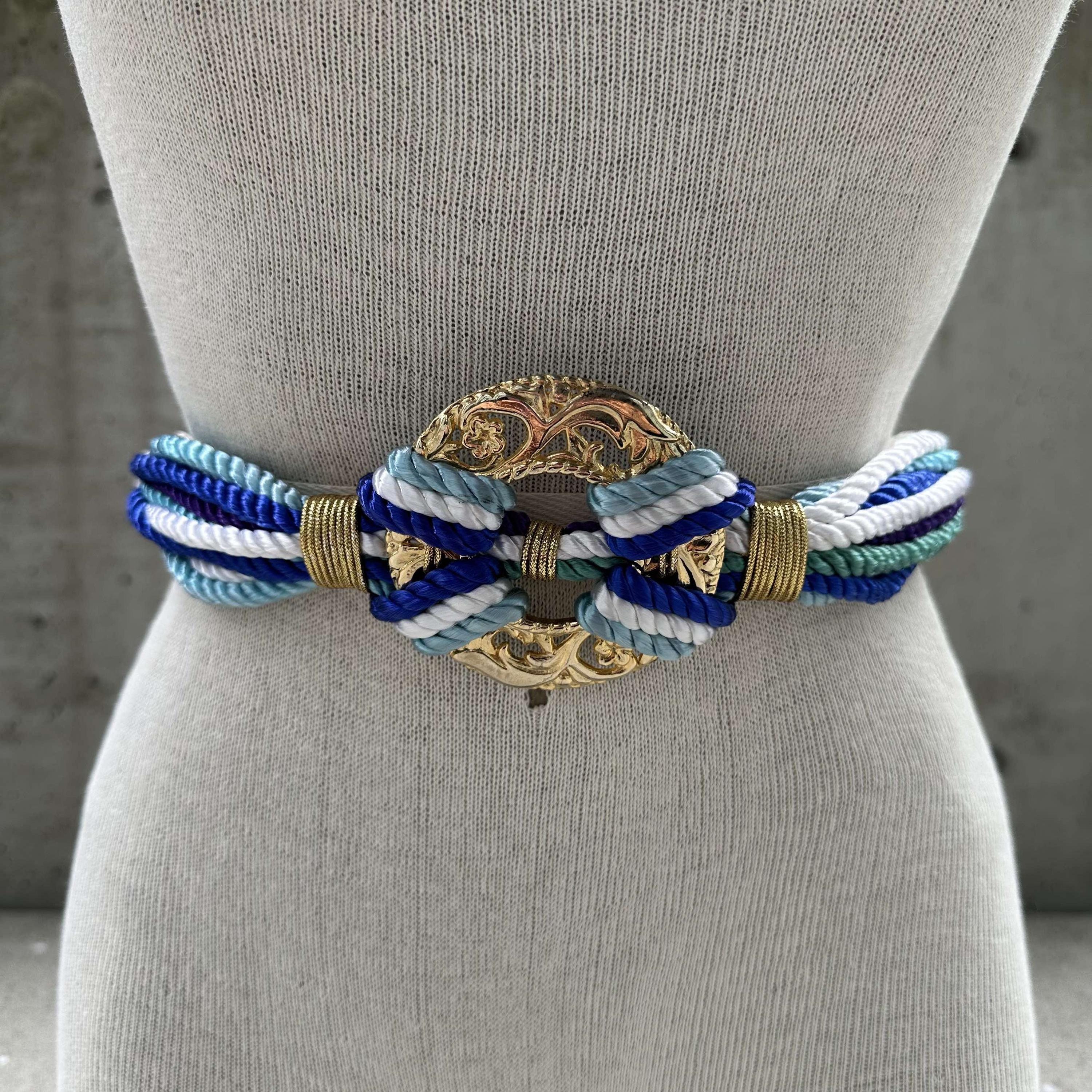 Vintage 1980s Metal Medallion Rope Belt Brutalist 80s Metal Rope Belt, Vintage Whimsical Gold Tone Medallion  main image 3