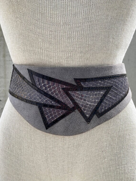 80s Stefani Kirshner grey suede belt, vintage light grey snakeskin cummberbund, designer accessory, black and grey triangles, eclectic woman