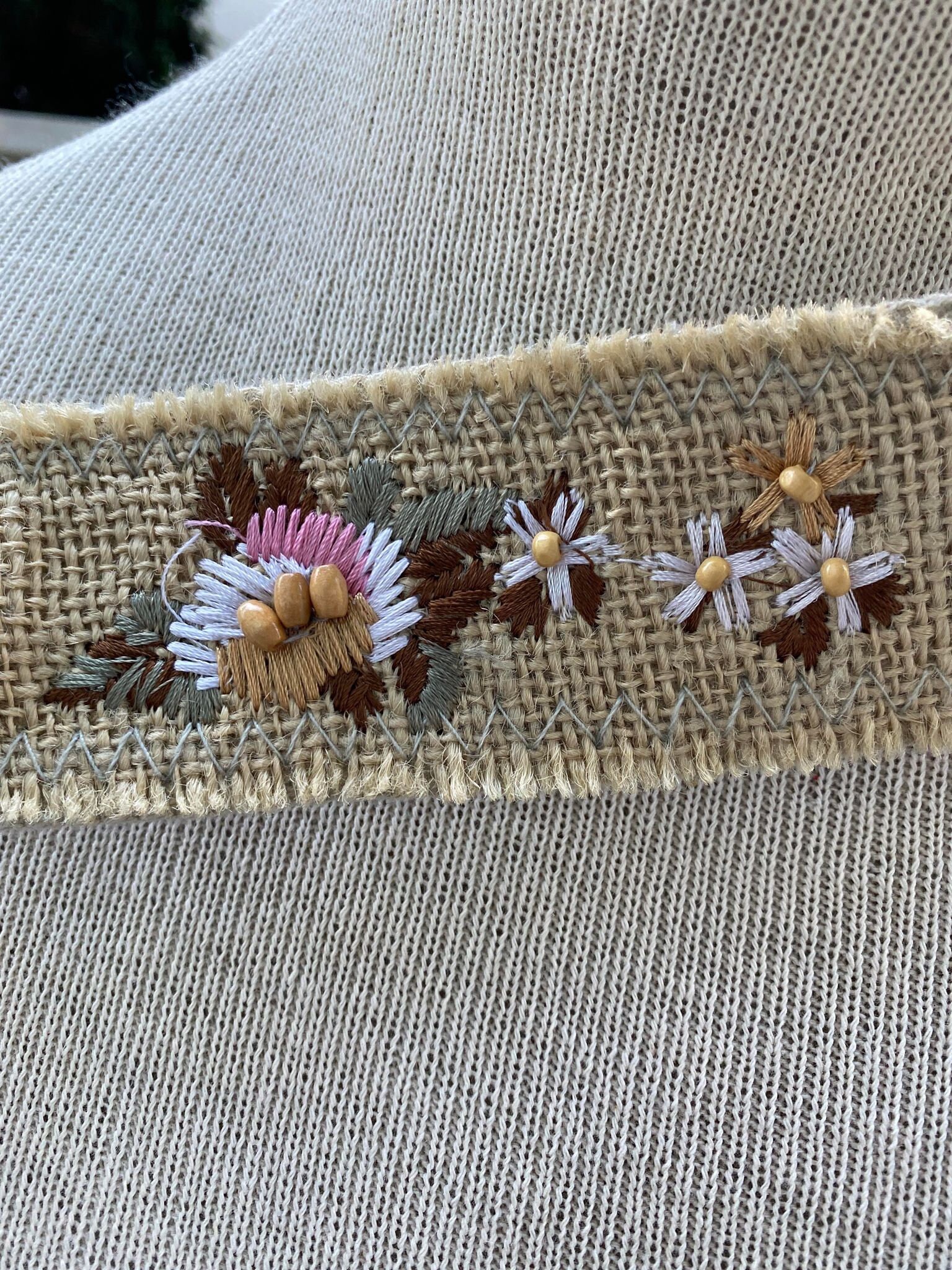 Vintage  embroidery belt, 90s  wide belt, bronze tone eyelets, boho hippie. S-L. Vintage Floral Embroidery Belt, 90s Jute Wide Belt, Bronze  main image 3