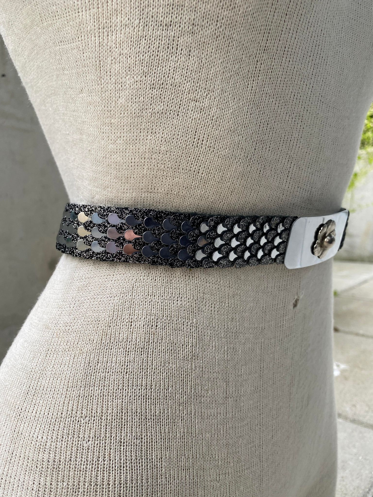 70s Silver Tone and Black Fish Scale Belt, Vintage Disco  display picture 1