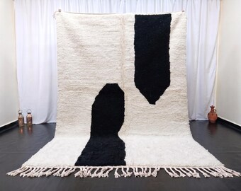Abstract Moroccan Beni Ourain Rug Ivory Black with Bold Minimalist Shape | Oversized Shaggy Wool Carpet | Handmade Berber Area Rug