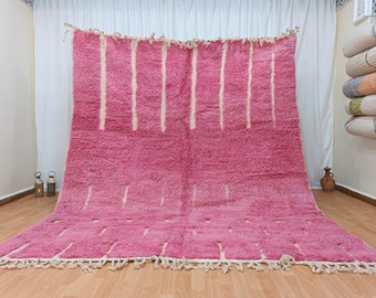 Alfombra marroquí rosa hecha a mano, auténtica alfombra bereber de lana.