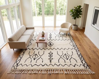 Handmade Moroccan Wool Rug - Unique Housewarming Gift - Area rug - living room rug - Beniouarain rug - free shipping - White Rugs