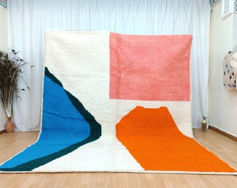 Tapis blanc et coloré, tapis marocain fait main, carpette pour salon, tapis en laine personnalisé, tapis berbère funky pêche et bleu, Flächenteppich
