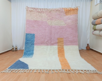 Alfombra marroquí de lana hecha a mano, alfombra tribal bereber, blanca y rosa