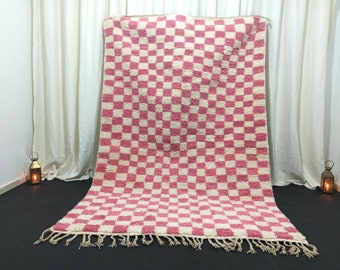 Rosa karierter Teppich, marokkanischer Berberteppich, marokkanischer Beniourain-Teppich, karierter Teppich, handgefertigter Teppich, fabelhafter Boho-Teppich, Tapis Marocain