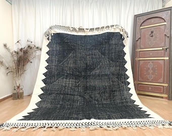 Moroccan Kilim Flat Weave Rug, Black & Ivory Handwoven Area Rug with Zigzag Border, Berber Carpet