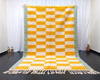 Yellow White Checkered Moroccan Rug - Green Edges Berber Carpet - Beni Ourain Wool Area Rug For Living room - 9x12