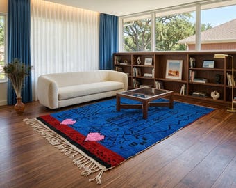 Alfombra azul anudada a mano – Alfombra marroquí artesanal, decoración bereber moderna en tonos neutros.