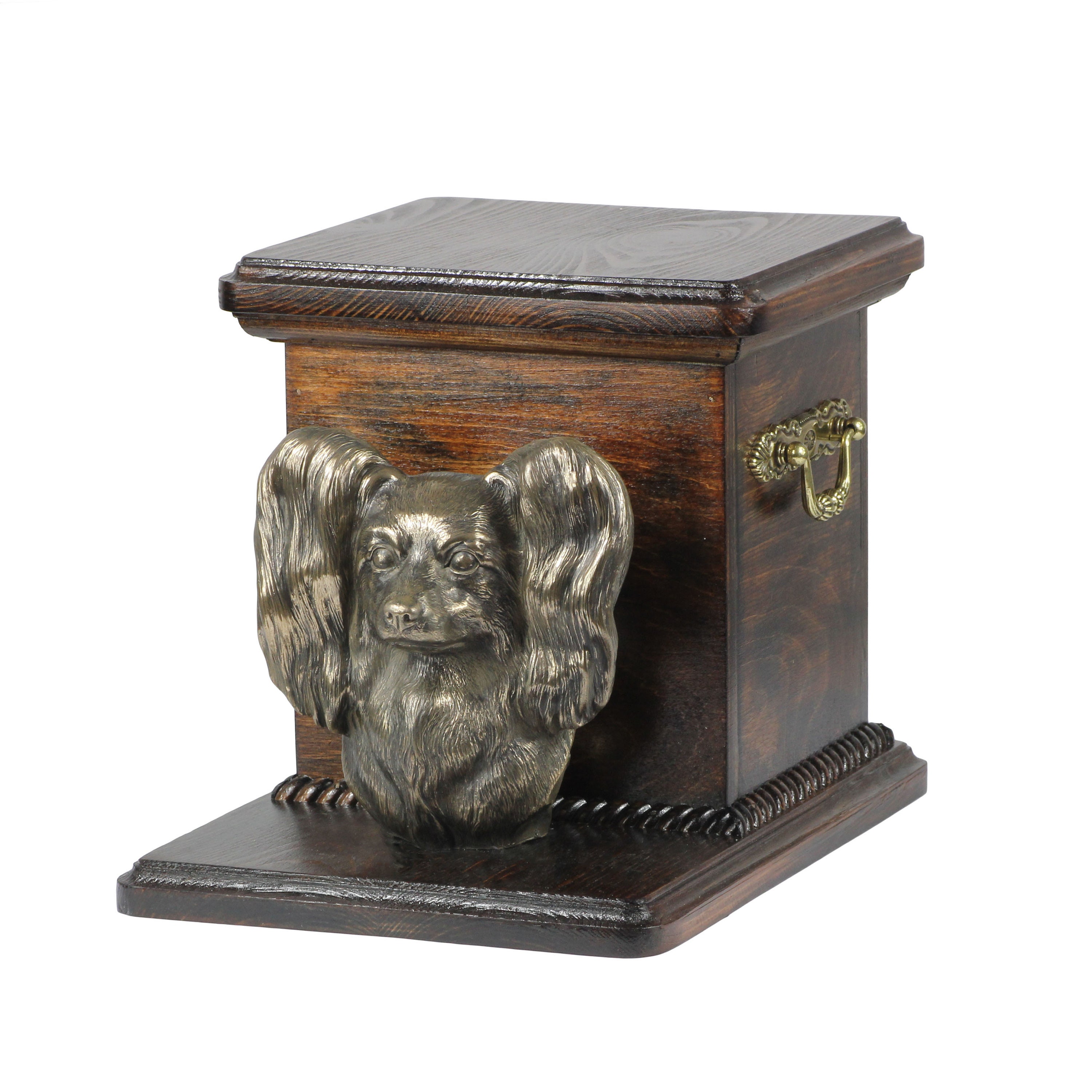 papillon statue