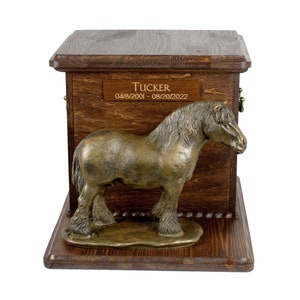 Percheron Belgian horse Big Urn for Horse Ashes, Cutomizable urn, Urn for horse with statue, Horse memorial with sculpture