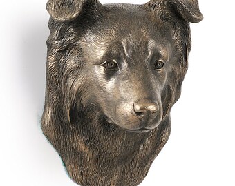 Border Collie Hanging Statue, Cold Cast Bronze Sculpture, Hanging dog bust, Home and Office Decor, Dog Trophy, Dog Figurine, Dog Memorial