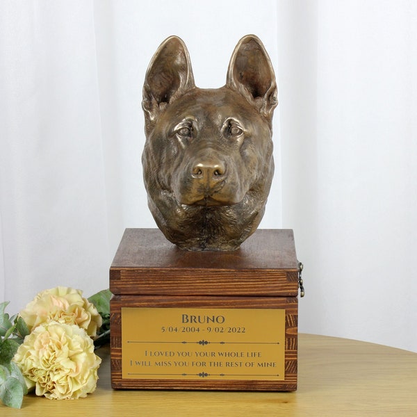 German shepherd urn for dog's ashes, Urn with engraving and sculpture of a dog, Urn with dog statue and engraving, Custom urn for a dog