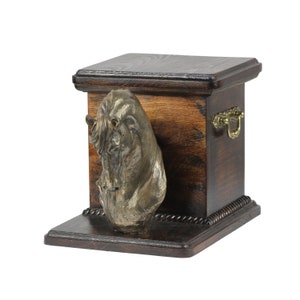 Friesian Horse Urn for Horse Ashes, Memorial with Statue, Urn with Standing Statuette