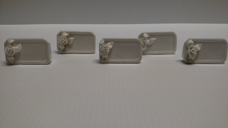 Set of 5 Shafford Design Bone China OCTAGON PLACE CARD Stands White Roses Design