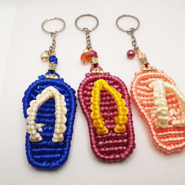 Macramé Purple Sandal keychain, flip flop keychain, Chinese Knot Sandal Keychain, Accessories, ornament, gift for her, birthday, Christmas