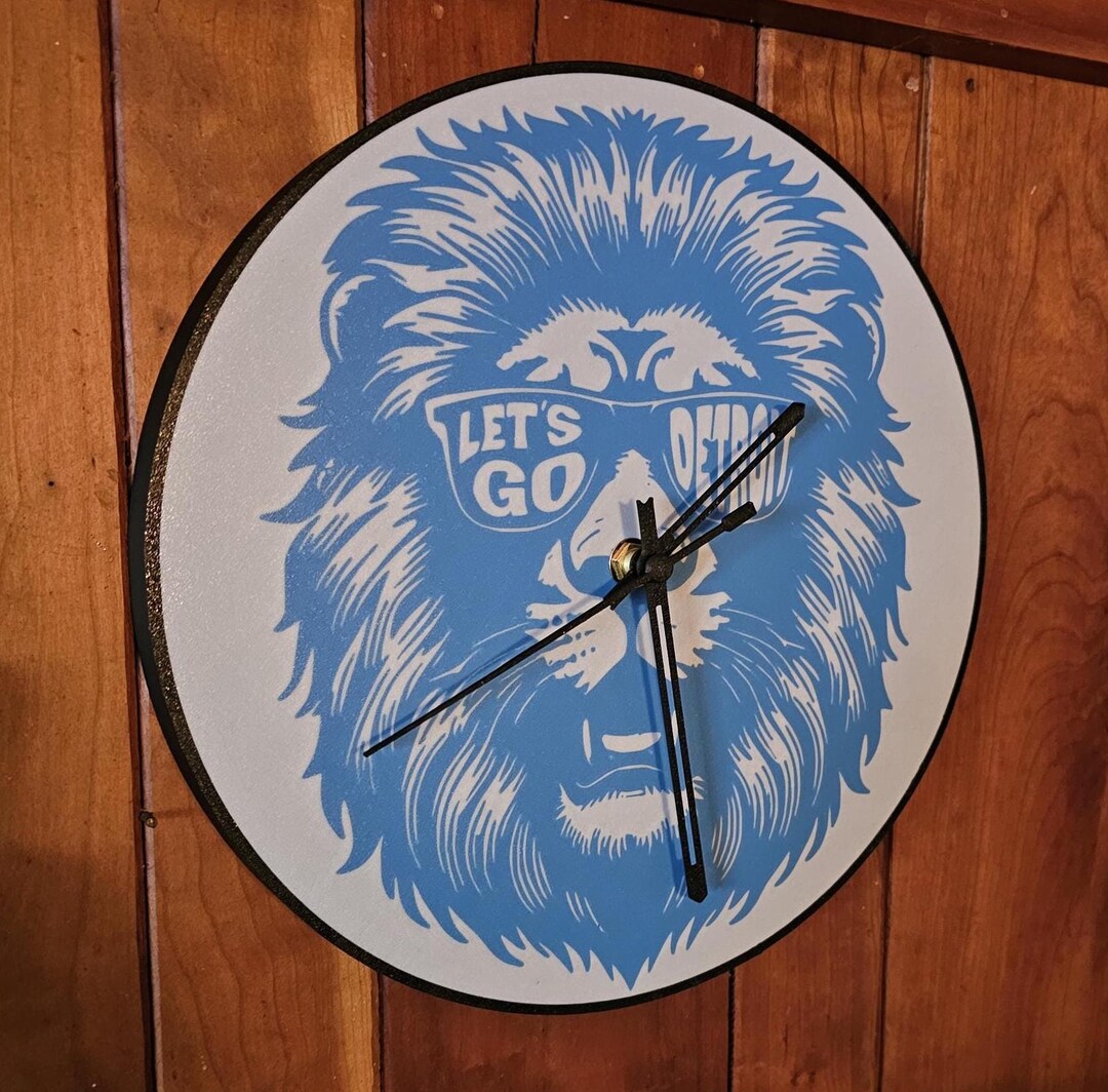 Detroit Clock Detroit Lions Wall Clock 3D Printed Football Decor Man Cave Garage She ...