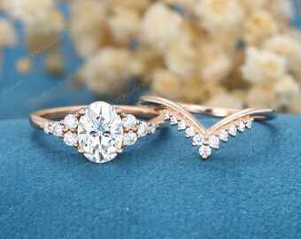 Oval shape Moissanite engagement ring set vintage Unique Rose gold Cluster engagement ring women Bridal diamond wedding Anniversary gift