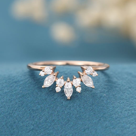 Marquise curved wedding band Outlet