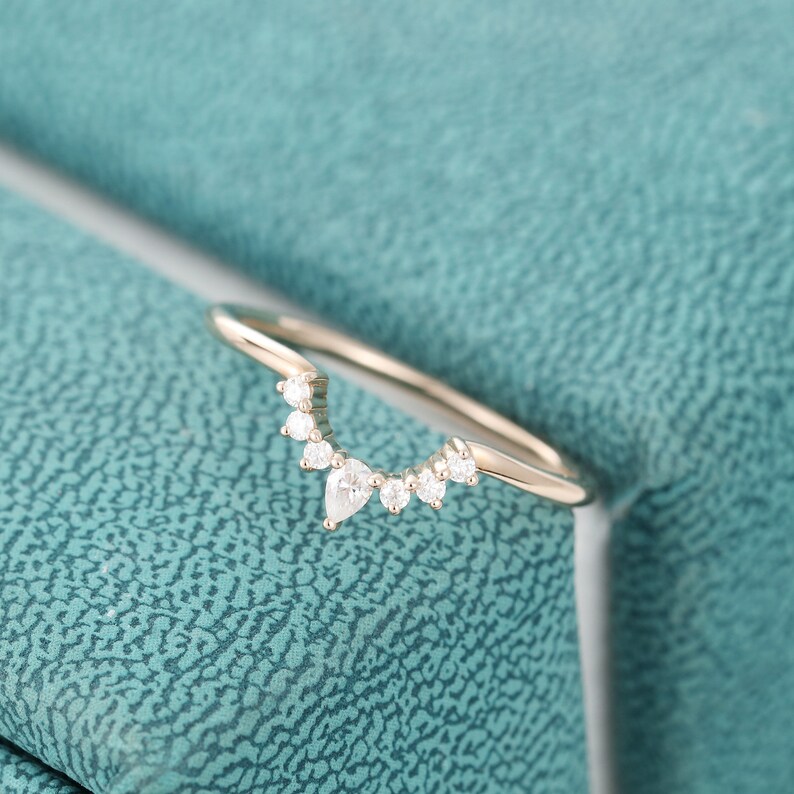 Curved wedding band Rose gold Pear shaped Moissanite ring vintage Unique Stacking ring women Matching band Promise Anniversary gift for her