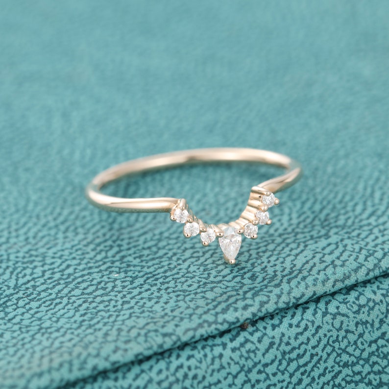 Curved wedding band Rose gold Pear shaped Moissanite ring vintage Unique Stacking ring women Matching band Promise Anniversary gift for her