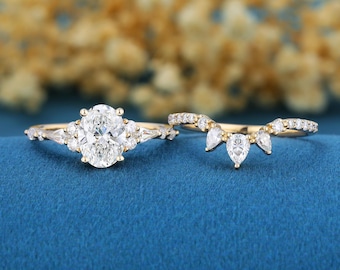 Oval Lab Grown Diamond Engagement Ring Set, 10K Yellow Gold, Vintage-Inspired Design (1.5CT) Diamonds Wedding Bridal Ring Promise women Gift