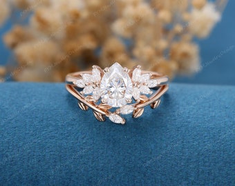 FYMjewelrydesign • Pear Cut Moissanite Engagement Ring Set • Rose Gold Marquise Diamond Curve Wedding Bridal Set • Anniversary Gift Ring Set