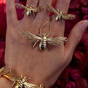 Large bee gold pendant, Sterling silver bee, bee jewelry, gold bee necklace, bee jewelry, CHAIN NOT INCLUDED