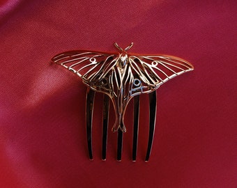 Luna moth Hair Comb, Butterfly Hair Pin, Bridal Butterfly accessory, Butterfly Headpiece