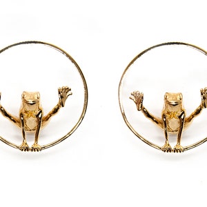 Frog Hoop Earrings Frog Earrings Toad Earrings funky earrings Circle stud earrings animal earrings gold hoop studs circle earrings