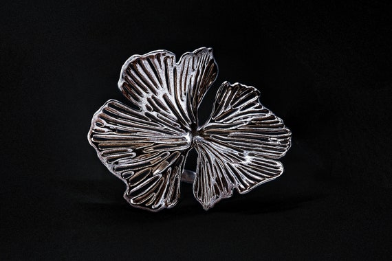 Sterling Silver Ginkgo ring, Cocktail silver ring, Large bohemian adjustable ring, modern jewelry, boho ginkgo jewelry, Oversized ring