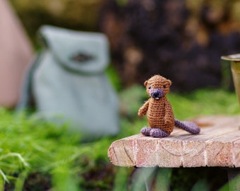 Micro Crochet Beaver, Dollhouse Miniature, Handmade Merino Silk Animal