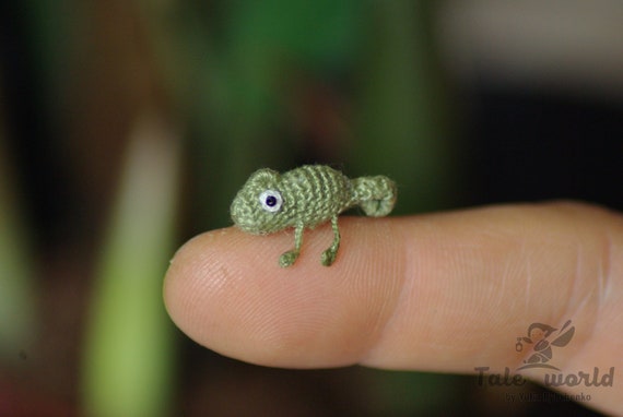 Micro Crochet Chameleon – Tiny Handmade Cotton Figurine - Etsy
