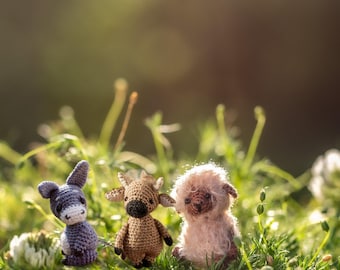 Micro Crochet Nativity Animal Set – Donkey, Cow & Sheep – Tiny Handmade Christmas Dollhouse Miniatures